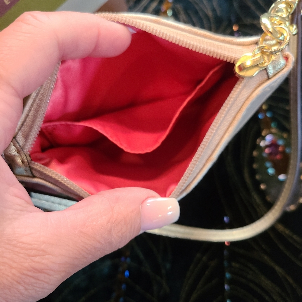 NWOT Rare Coach Poppy Wrislet - Picture 8 of 8